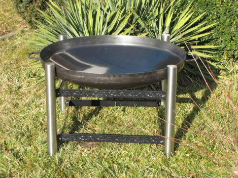 Edelrost Feuerkörbe und Feuerstellen für den Garten - Angels Garden