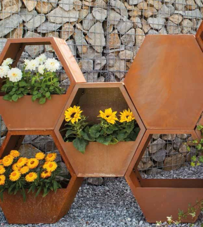 Edelrost Kaminholzregal oder Holzlege in 6-eckiger Ausführung - Angels