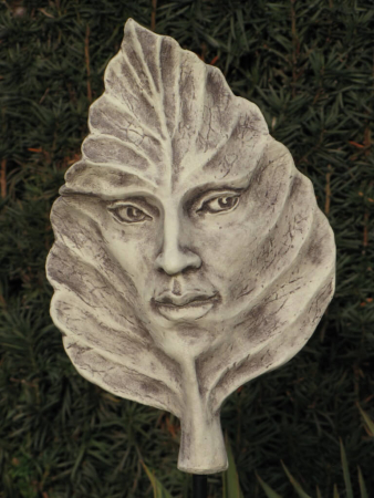 Skulptur Blatt Buche aus Steinguss