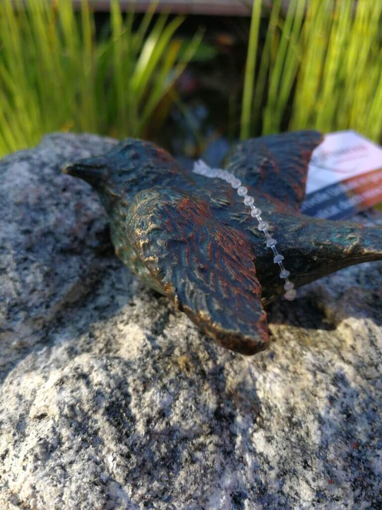 Bronze Vogel 4 Cm Flugel Offen Auf Schwarzwald Granit Angels Garden Dekoshop