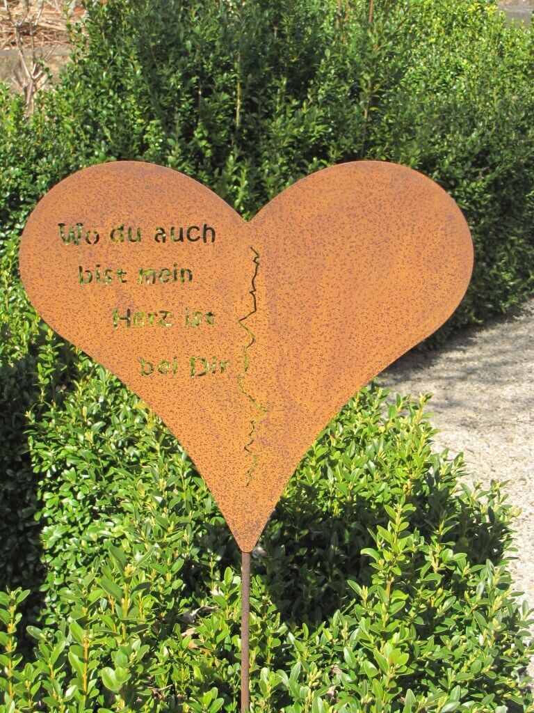 Edelrost Gartenstecker Herz mit Spruch Angels Garden