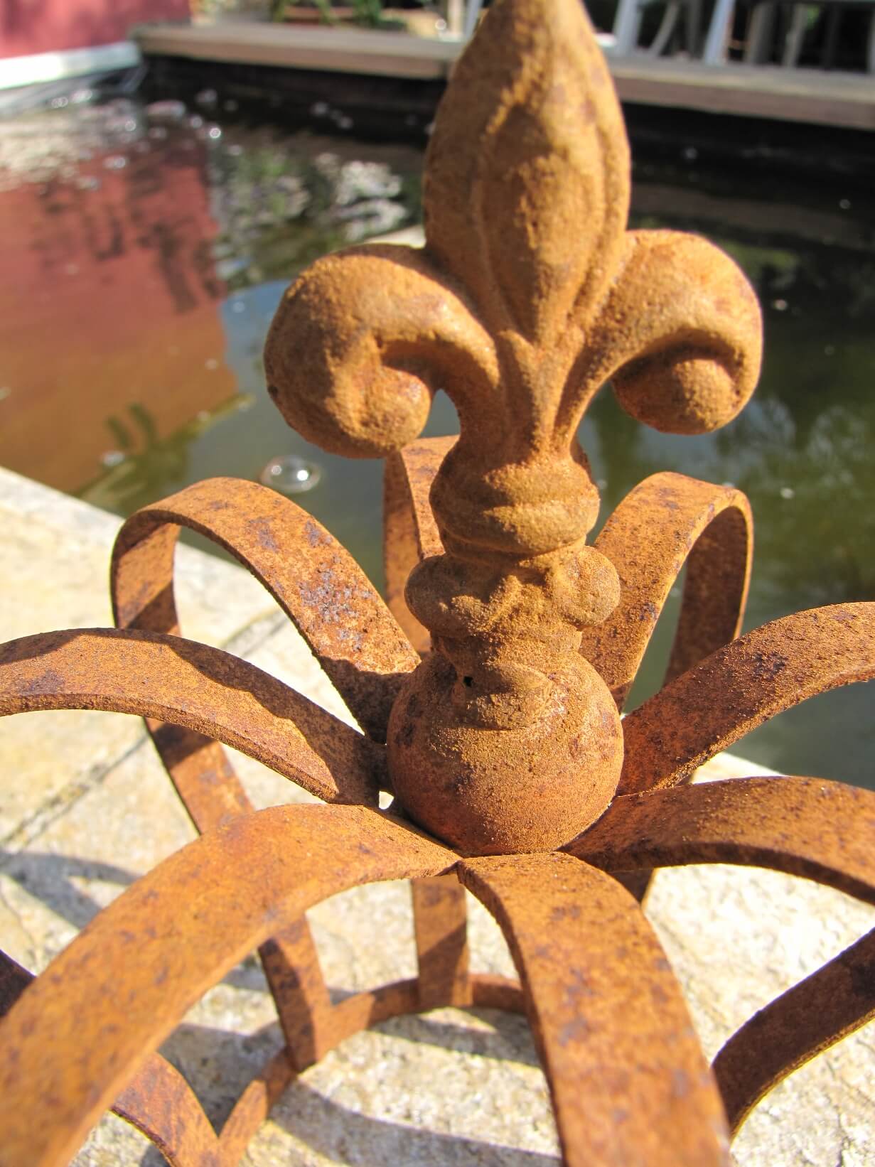 Gartendeko Krone aus Edelrost Angels Garden