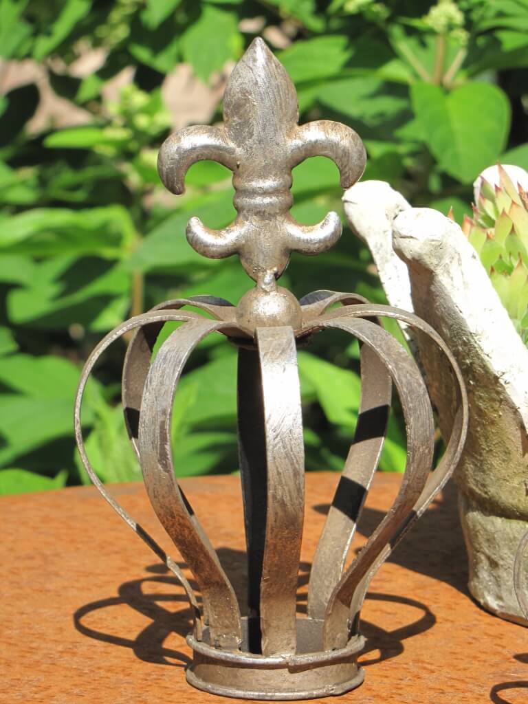 Vintage Dekokrone groß in antik silber - Angels Garden Dekoshop Vintage Dekokrone groß in antik silber - Angels Garden Dekoshop