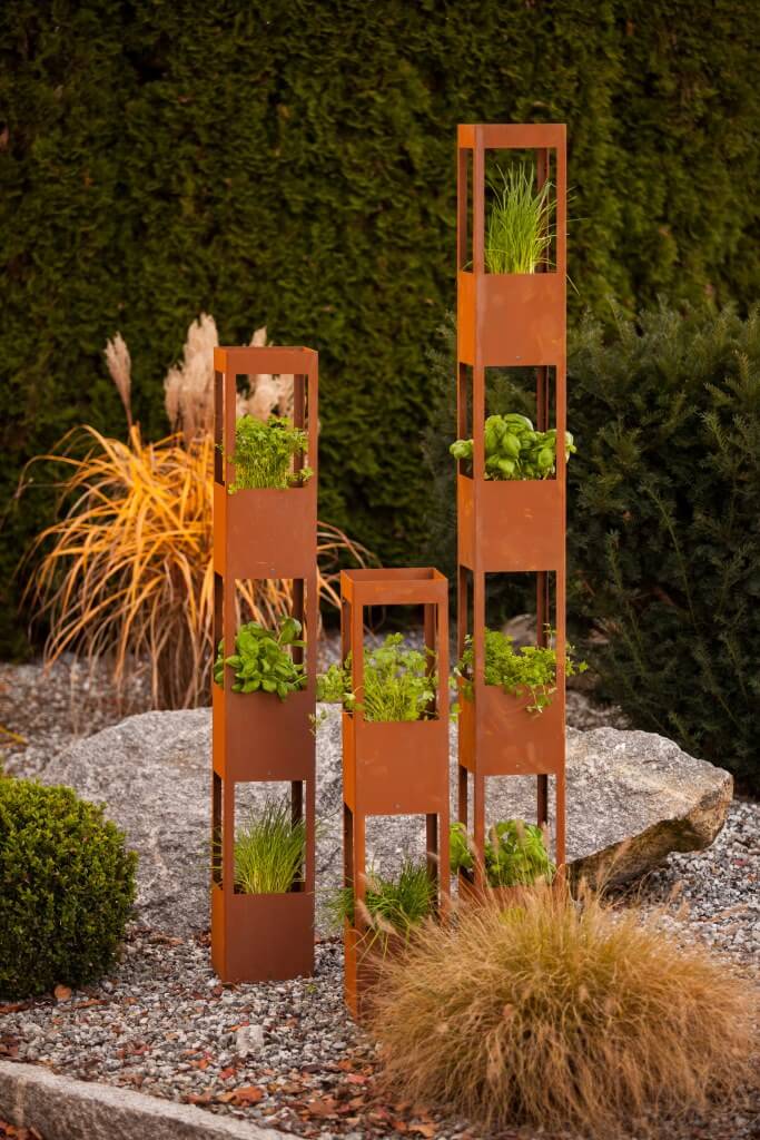 Rostsäule Kräuterturm aus Edelrost Angels Garden