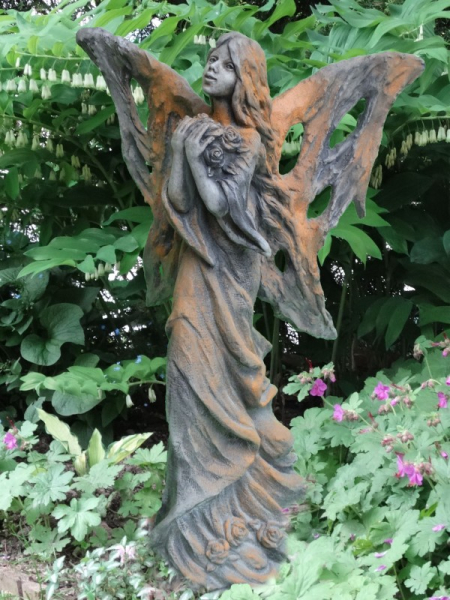 Relief Engel Wild Rose Rosteffekt, Betonguss