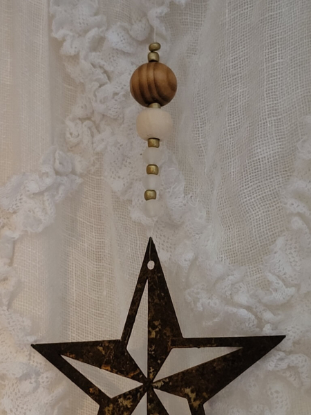 Weihnachtshänger Landhaus, Holz mit Diamantstern