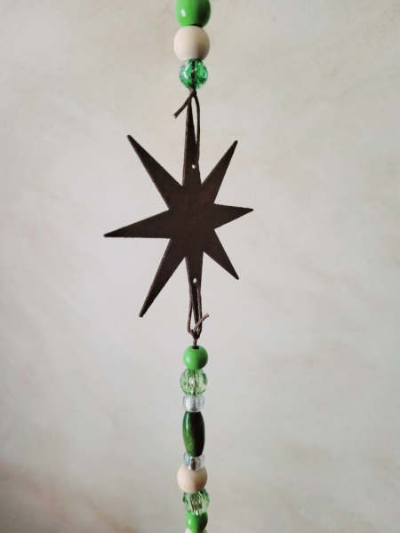 Weihnachtshänger Grün mit 8-zackigem Roststern