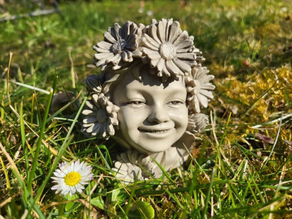 Blumenkind Gänseblümchen aus Resin