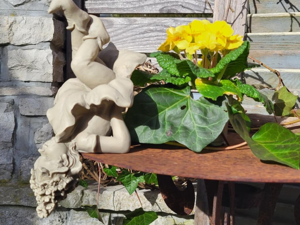 Blütenkind Kantenhänger Kapernblüte aus Resin