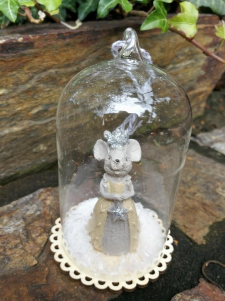Christbaumkugel Glocke, Mäusekönigin Lucia
