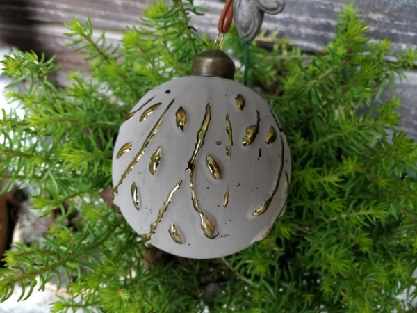 Christbaumkugel Mailo Uno Ranke, creme-gold