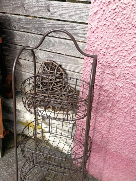 Etagere Eldur aus Metall