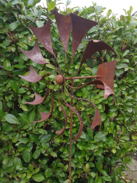 Edelrost Windrad Flamme