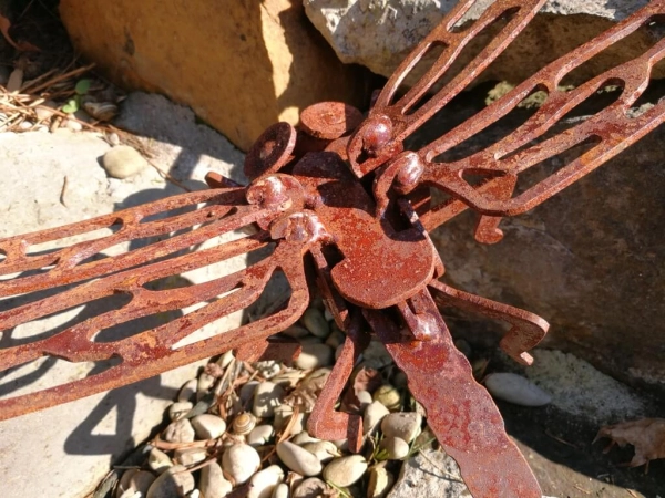 Edelrost Gartenstecker Libelle 3D, klein