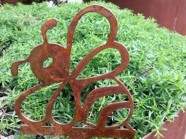 Edelrost Beetstecker Biene