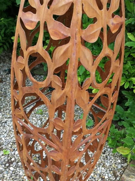 Edelrost Skulptur Blätterzapfen, 120 cm