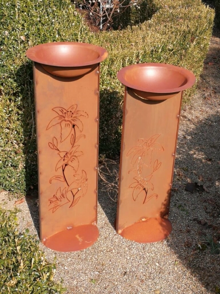 Edelrost Blumenständer Lilie