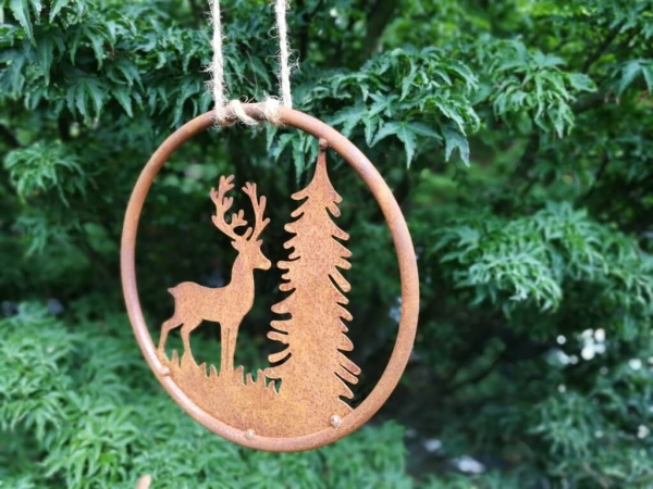 Edelrost Dekohänger Hirsch mit Baum, Kopf vorne