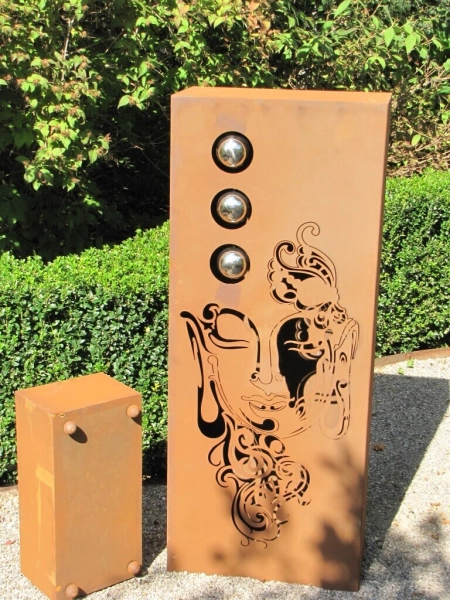 Edelrost Dekosäule Buddha mit Pflanztrog