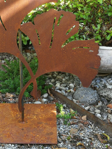 Edelrost Ginkgoblätter zum Stellen