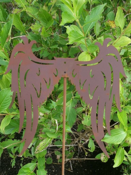 Edelrost Gartenstecker Engelsflügel Belladonna