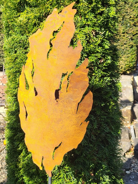 Edelrost Gartenfackel Riss-Segel