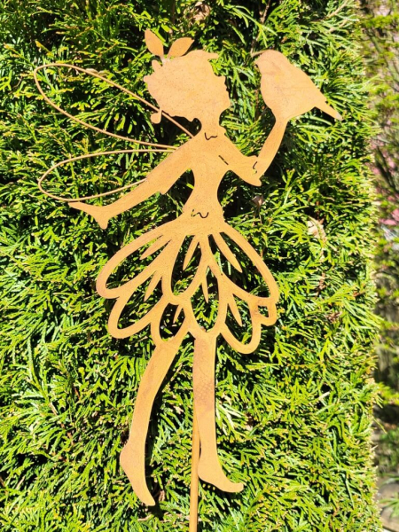 Edelrost Gartenstecker Fee Aurelia, mit Vogel