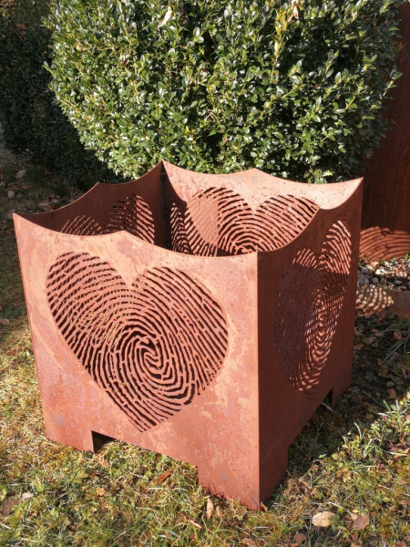 Edelrost Feuerkorb Herz Fingerprint