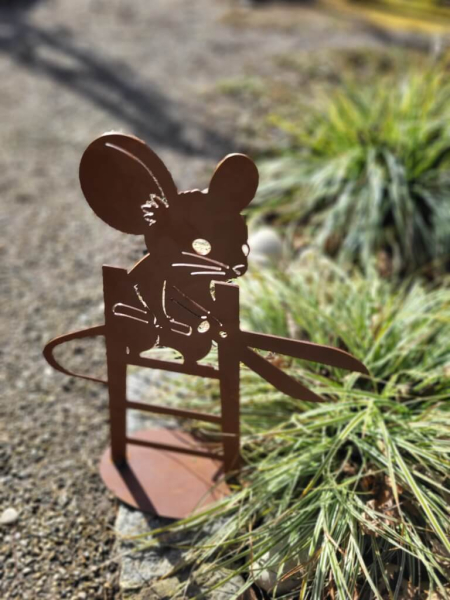 Edelrost Maus auf Leiter, zum Stellen