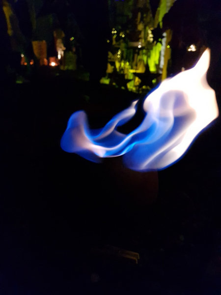 Edelrost Gartenfackel Kugel für Bioethanol