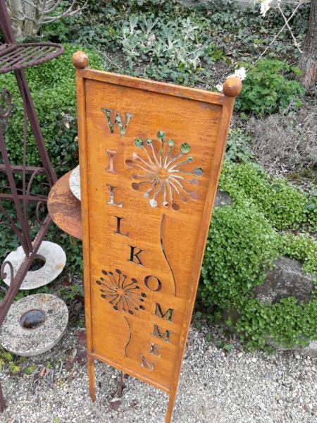 Edelrost Gartenschild Willkommen mit Blumen
