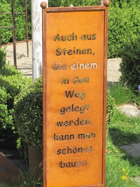Edelrost Gartenschild Steiniger Weg