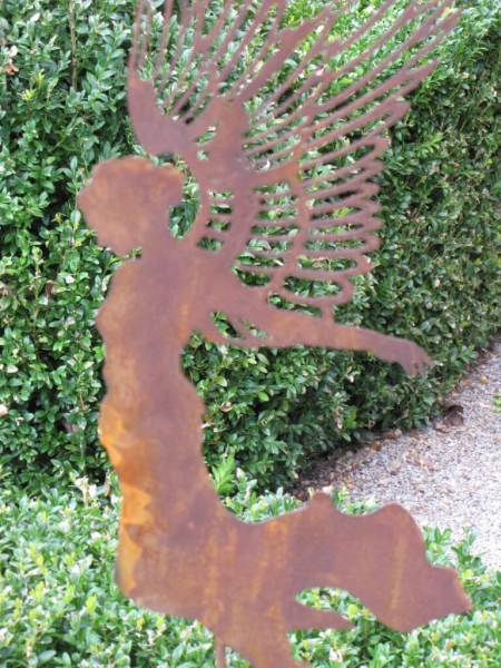 Edelrost Gartenstecker Engel Aurelie 55 cm
