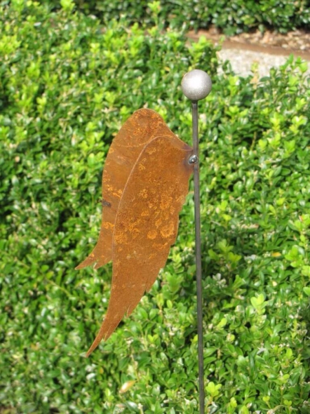 Edelrost Gartenstecker große Engelsflügel, 102 cm