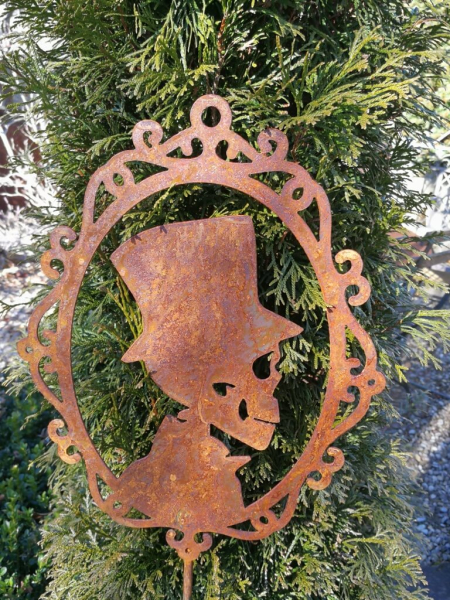 Edelrost Gartenstecker Halloween Totenkopf, männlich