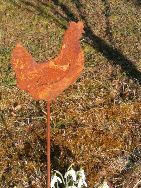 Edelrost Henne am Stab