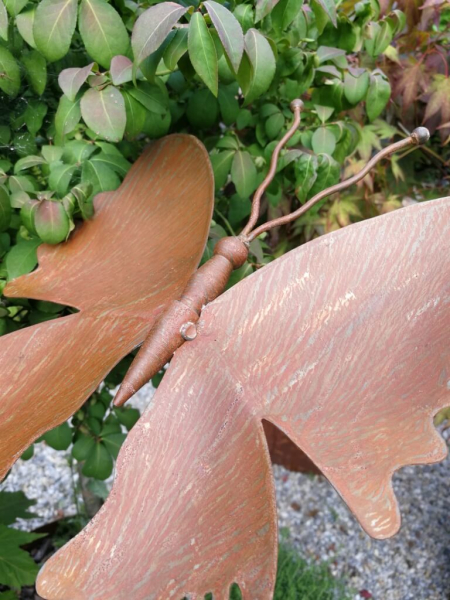 Edelrost Gartenstecker Schmetterling Bräunling