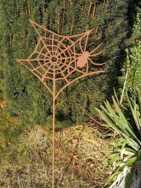 Edelrost Gartenstecker Spinnennetz