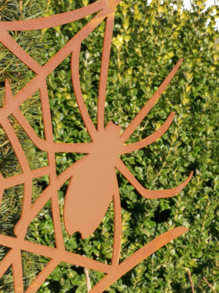 Edelrost Gartenstecker Spinnennetz
