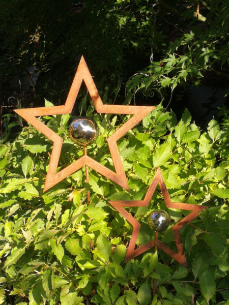 Edelrost Gartenstecker Stern mit Edelstahlkugel