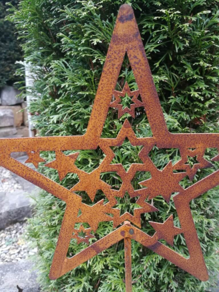 Edelrost Gartenstecker Sterne im Stern