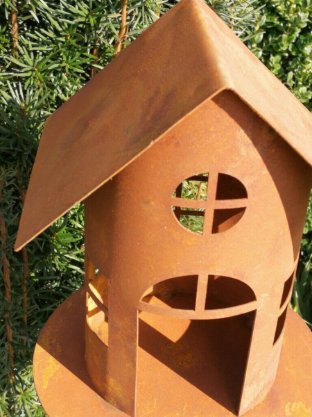 Edelrost Vogelhaus mit Steg
