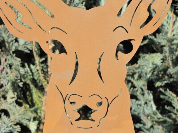 Edelrost Gartenstecker stolzer Hirsch