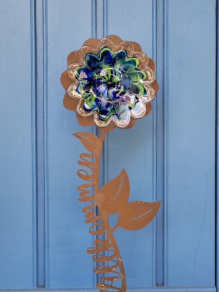 Edelrost Gartenblume Willkommen, blau