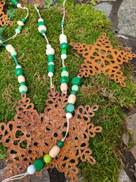 Weihnachtshänger Stern Xaver, Holzdeko grün