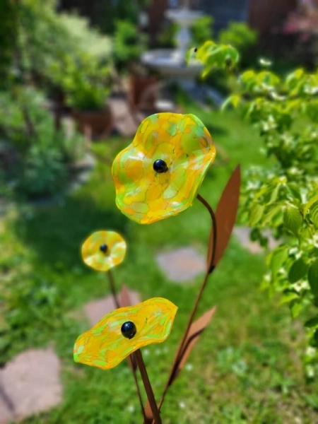 Edelrost Glasblume Hibiskus, zum Stecken, gelb