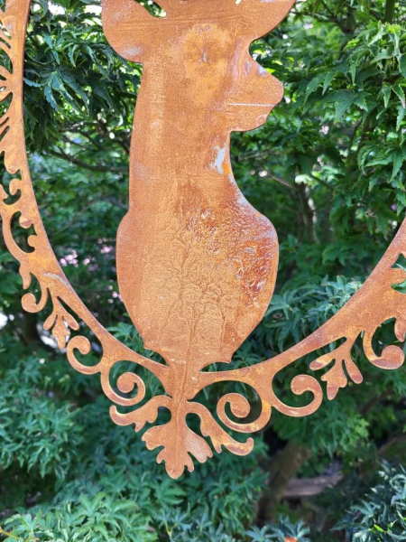 Edelrost Aufhänger Hirsch im Rahmen, groß
