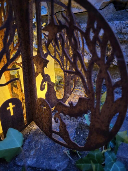 Edelrost Halloween Kürbis 3D, mit Friedhof