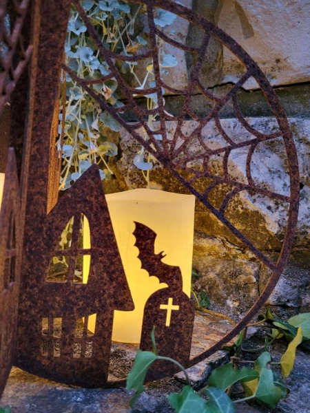 Edelrost Halloween Kürbis 3D, mit Geisterstadt