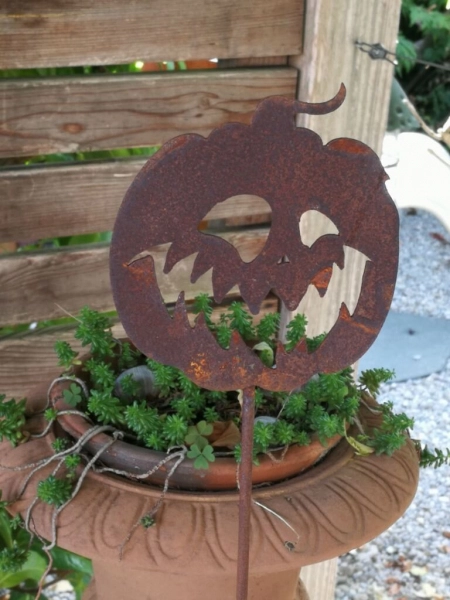 Edelrost Halloween Kürbis Phat Jack, am Stab